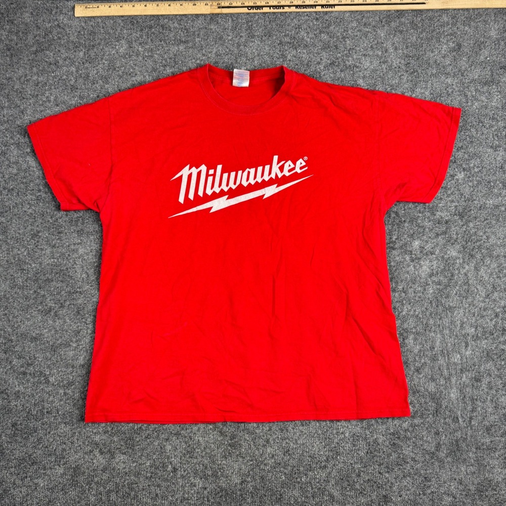 Gildan T-Shirt Mens Size XL Red Milwaukee Tool Graphic Short Sleeve Cotton Tee